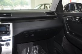 2012款大众迈腾1.4TSI