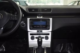 2012款大众迈腾1.4TSI