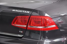 2012款大众迈腾1.4TSI