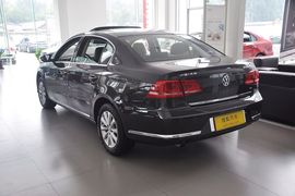 2012款大众迈腾1.4TSI