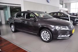 2012款大众迈腾1.4TSI