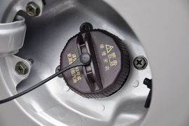 2012款长安悦翔V3