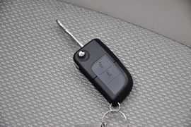 2012款长安悦翔V3