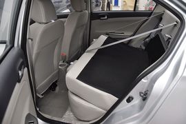 2012款长安悦翔V3
