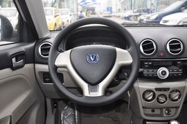 2012款长安悦翔V3