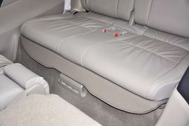 2013款本田奥德赛2.4L舒适版到店实拍