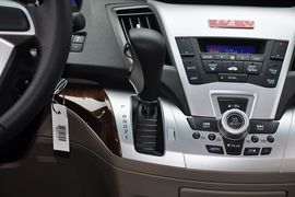 2013款本田奥德赛2.4L舒适版到店实拍