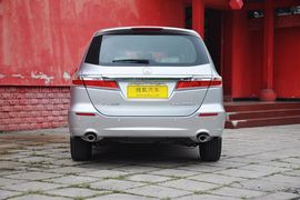 2013款本田奥德赛2.4L舒适版到店实拍