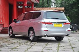 2013款本田奥德赛2.4L舒适版到店实拍