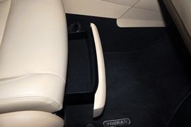 2011款大众途安1.4TSI