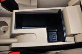 2011款大众途安1.4TSI