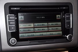 2011款大众途安1.4TSI