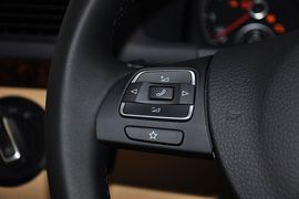 2011款大众途安1.4TSI