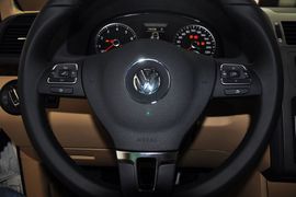 2011款大众途安1.4TSI