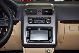 2011款大众途安1.4TSI