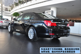 宝马7系高级安防车实拍图解