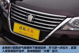 2012款一汽丰田皇冠3.0