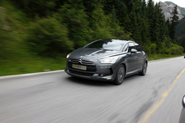 2012款长安标致雪铁龙DS4/DS5九寨沟试驾