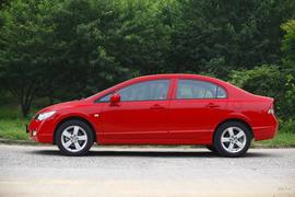 2012款东风本田思铭1.8L自动试驾实拍