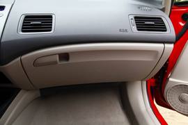 2012款东风本田思铭1.8L自动试驾实拍