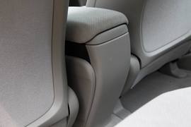 2012款东风本田思铭1.8L自动试驾实拍