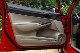 2012款东风本田思铭1.8L自动试驾实拍