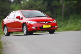 2012款东风本田思铭1.8L自动试驾实拍