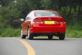 2012款东风本田思铭1.8L自动试驾实拍