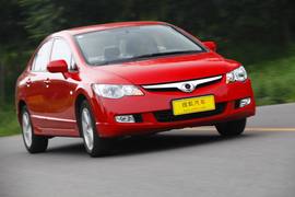 2012款东风本田思铭1.8L自动试驾实拍