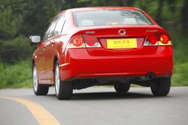 2012款东风本田思铭1.8L自动试驾实拍