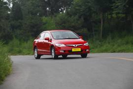 2012款东风本田思铭1.8L自动试驾实拍