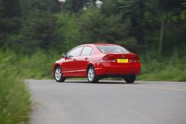 2012款东风本田思铭1.8L自动试驾实拍