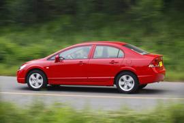 2012款东风本田思铭1.8L自动试驾实拍