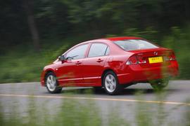 2012款东风本田思铭1.8L自动试驾实拍