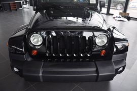 2012款Jeep牧马人3.6L梦十珍藏版