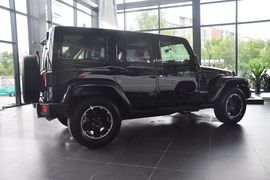 2012款Jeep牧马人3.6L梦十珍藏版