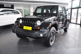 2012款Jeep牧马人3.6L梦十珍藏版