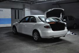2012款一汽马自达6