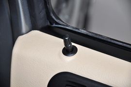 2012款大众捷达1.6L手动典藏版