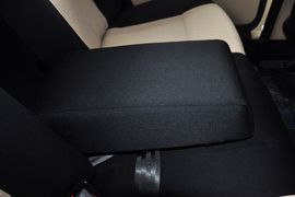 2012款大众捷达1.6L手动典藏版
