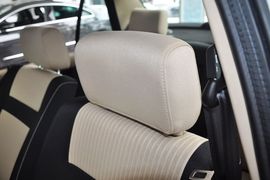2012款大众捷达1.6L手动典藏版