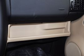 2012款大众捷达1.6L手动典藏版