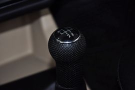 2012款大众捷达1.6L手动典藏版