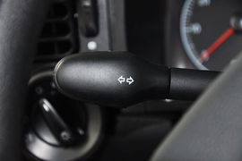2012款大众捷达1.6L手动典藏版