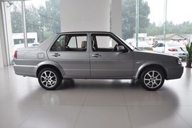 2012款大众捷达1.6L手动典藏版