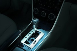 2012款马自达6官方效果图