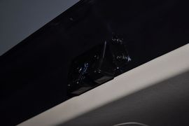 2009款现代途胜2.0GL两驱手动时尚型