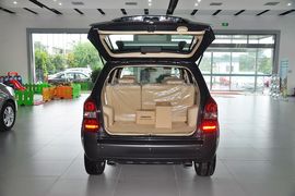 2009款现代途胜2.0GL两驱手动时尚型