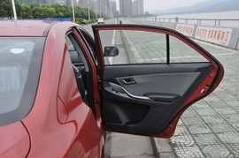 2012款众泰Z300