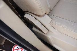 2012款中华V5